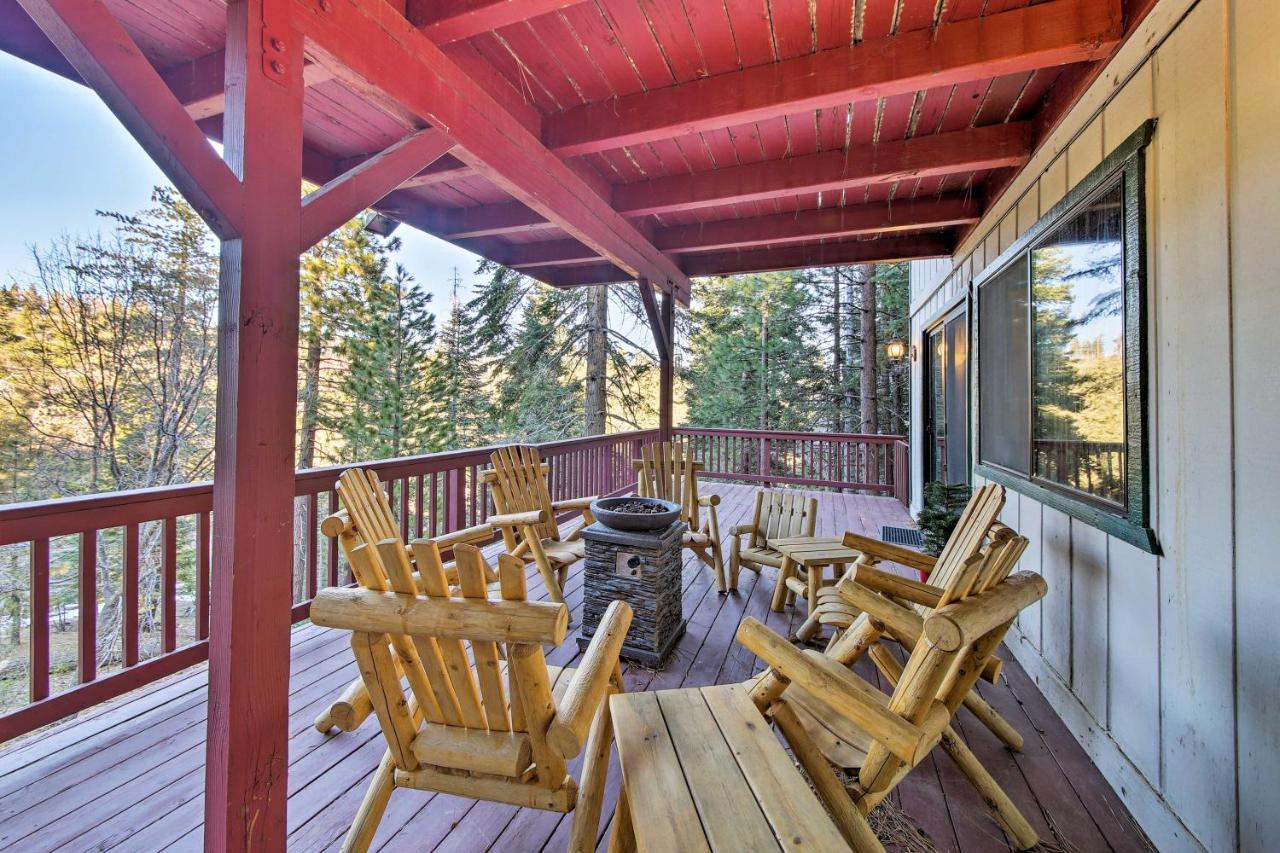 Spacious Lake Arrowhead Home With 2 Decks And Views Exterior photo